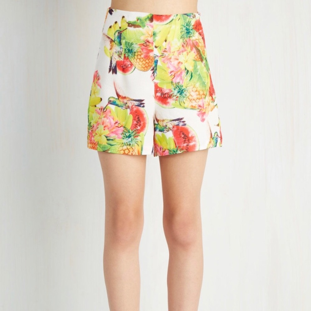 Tropical High-Waisted Shorts Sz M